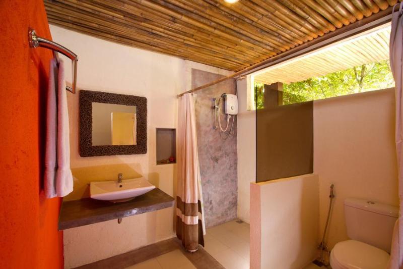 Bale Mi Hotel Balabag  ภายนอก รูปภาพ